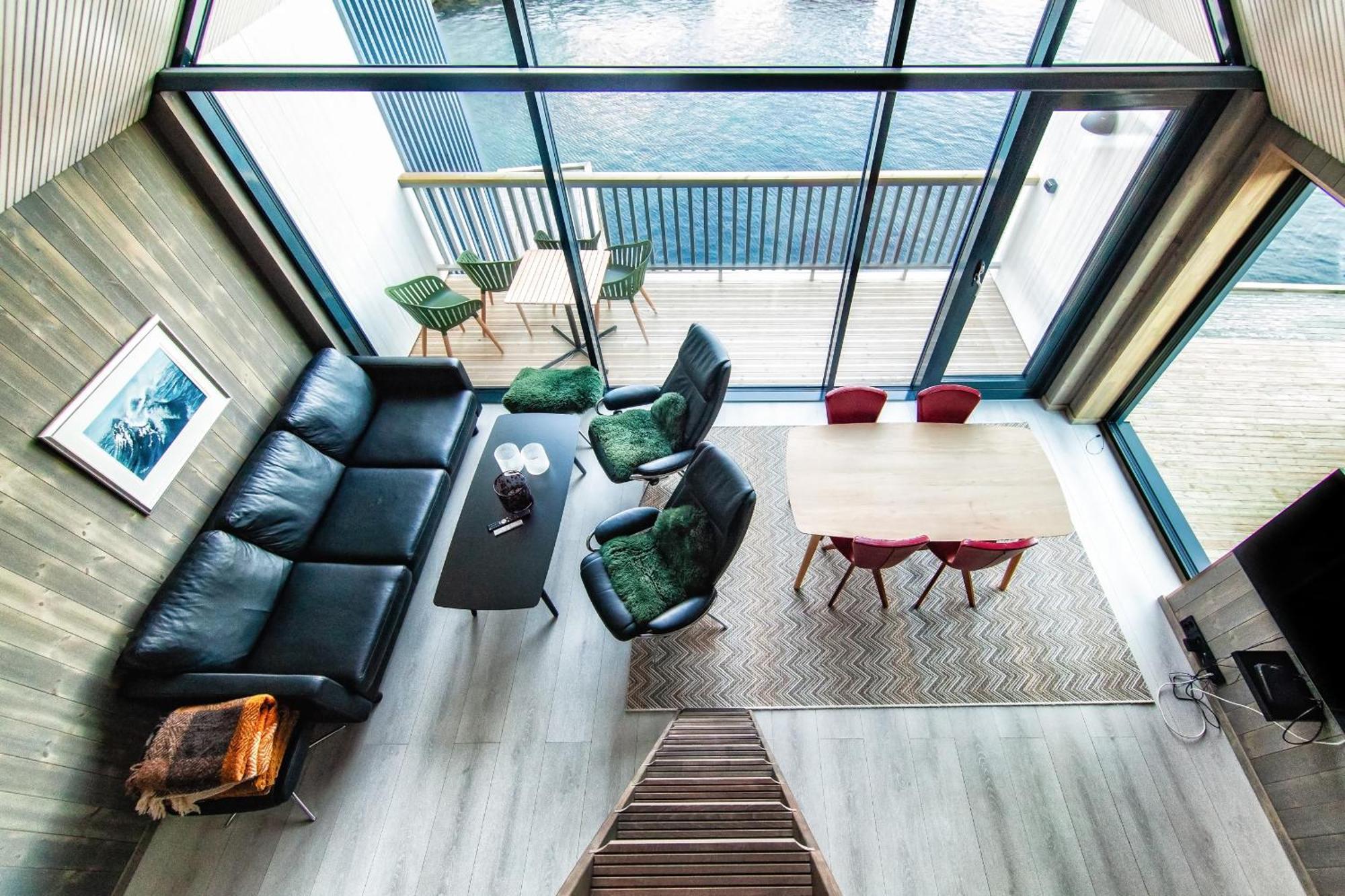 Rorbuleilighet Lysoysundet 1G Henningsvær Extérieur photo