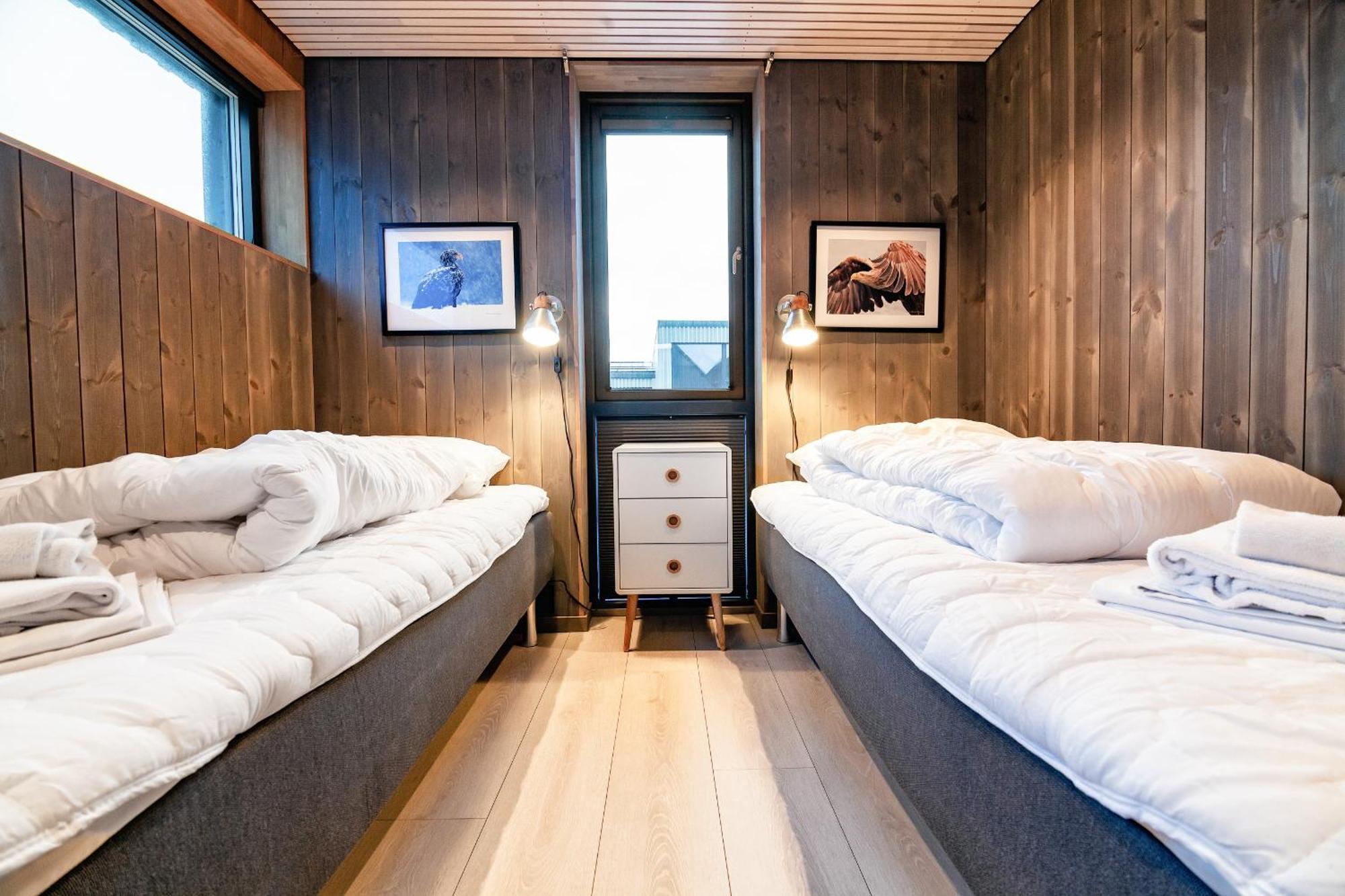 Rorbuleilighet Lysoysundet 1G Henningsvær Extérieur photo